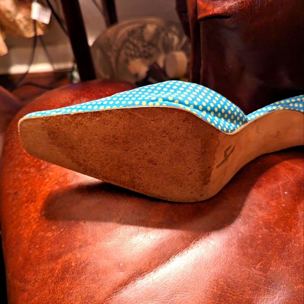 karen scott blue and green polka dot mule size 10m